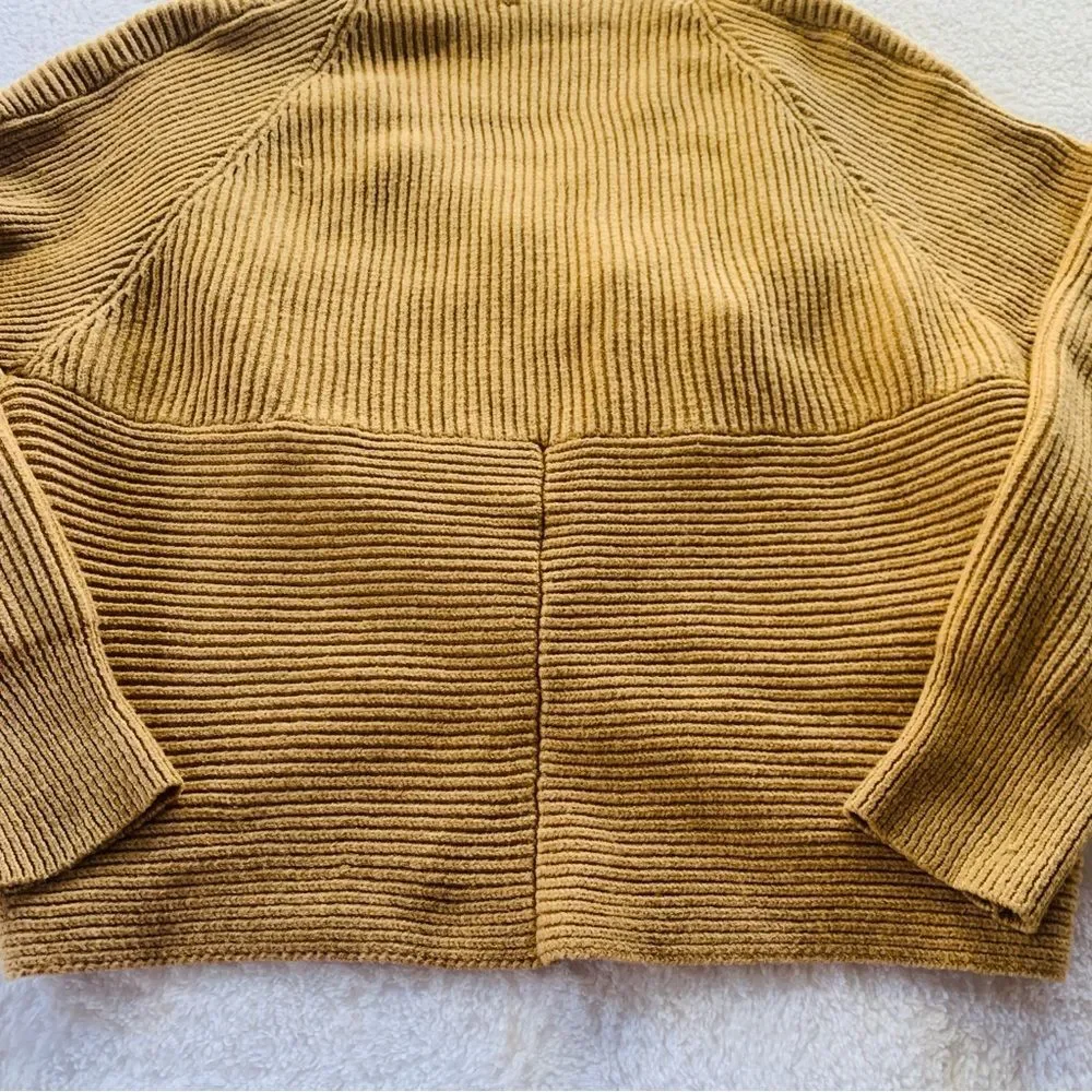 Lush Camel Colored Faux Wrap Crisscross Vneck Knit Chunky Sweater | Medium - Picture 5 of 7